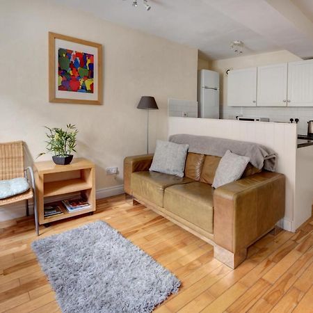 The Shop By Treetop Property Cirencester Bagian luar foto